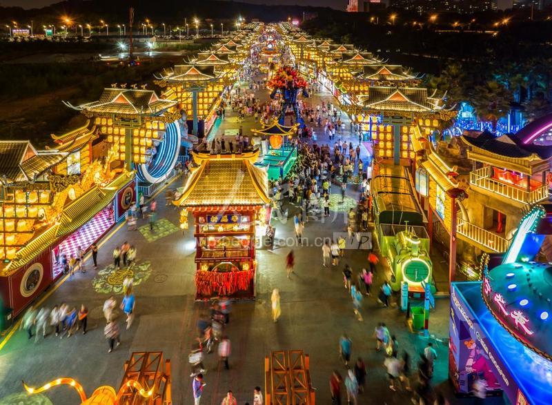 广西南宁：文旅融合点亮城市“夜经济”-人民图片网